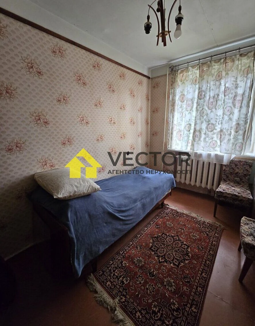 3к квартира біля ТРЦ Конкорд, газова колонка, автономність!