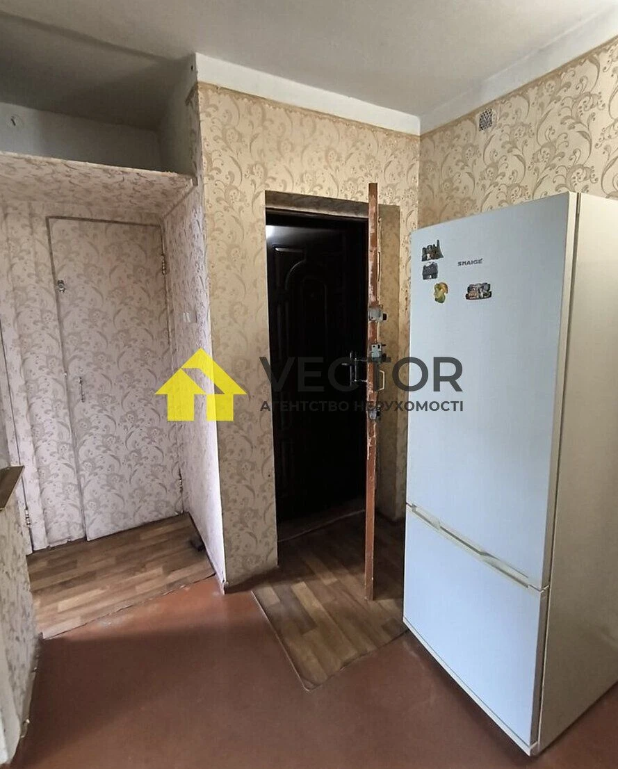 3к квартира біля ТРЦ Конкорд, газова колонка, автономність!