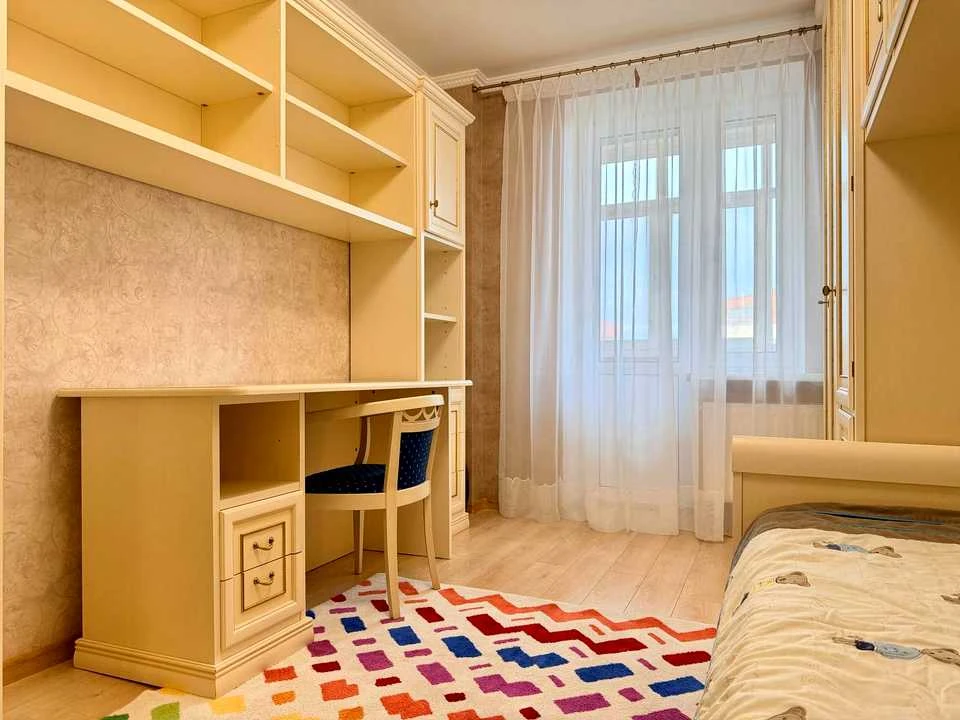 Apartment. Poltava, Sobornosti Street