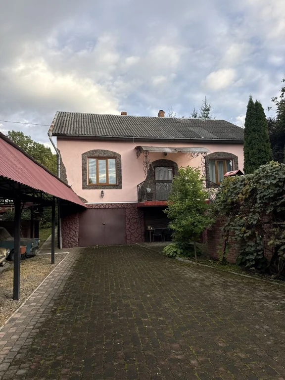 House for Sale: Street of Serov