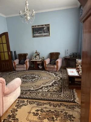 Продається будинок вул. Серова