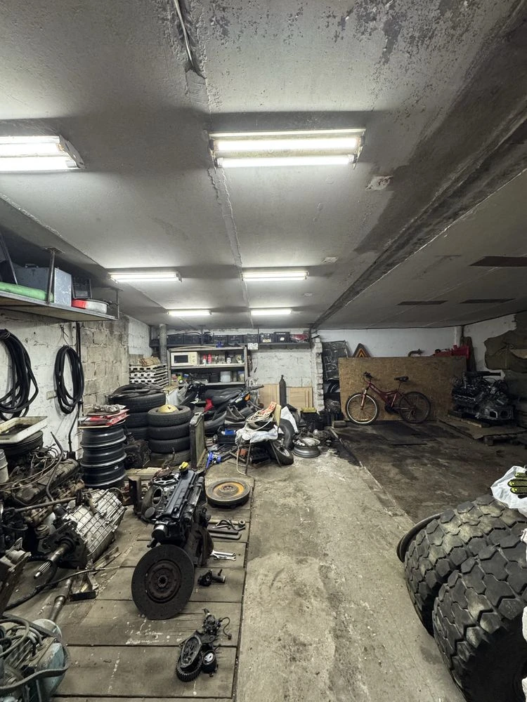 Selling Solid Garage 50 sq.m. with Documents and Electricity