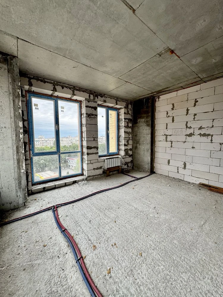 Sale of a 3-room apartment in the "Meridian" residential complex