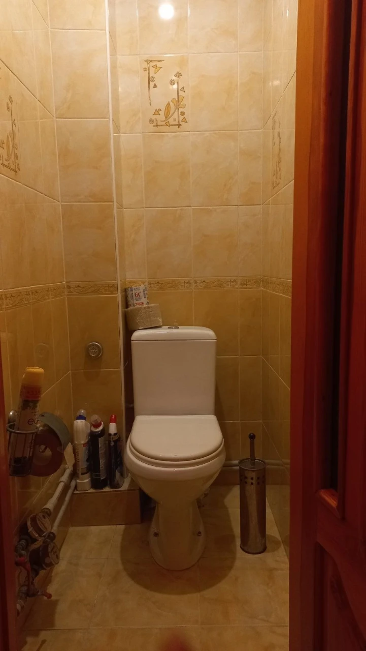 Продам 3 кімнатну квартиру з АО