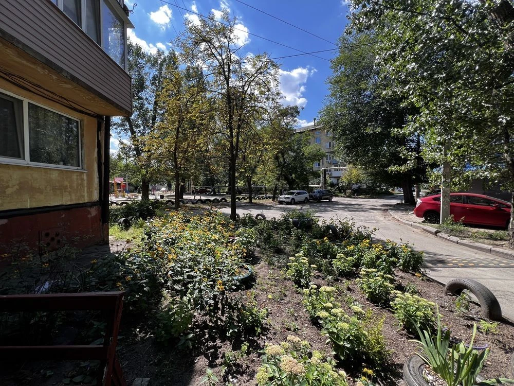 Продается 3-комнатная квартира в ж/м Косиора, улица Гули Королевой, улица Петра Калнышевского