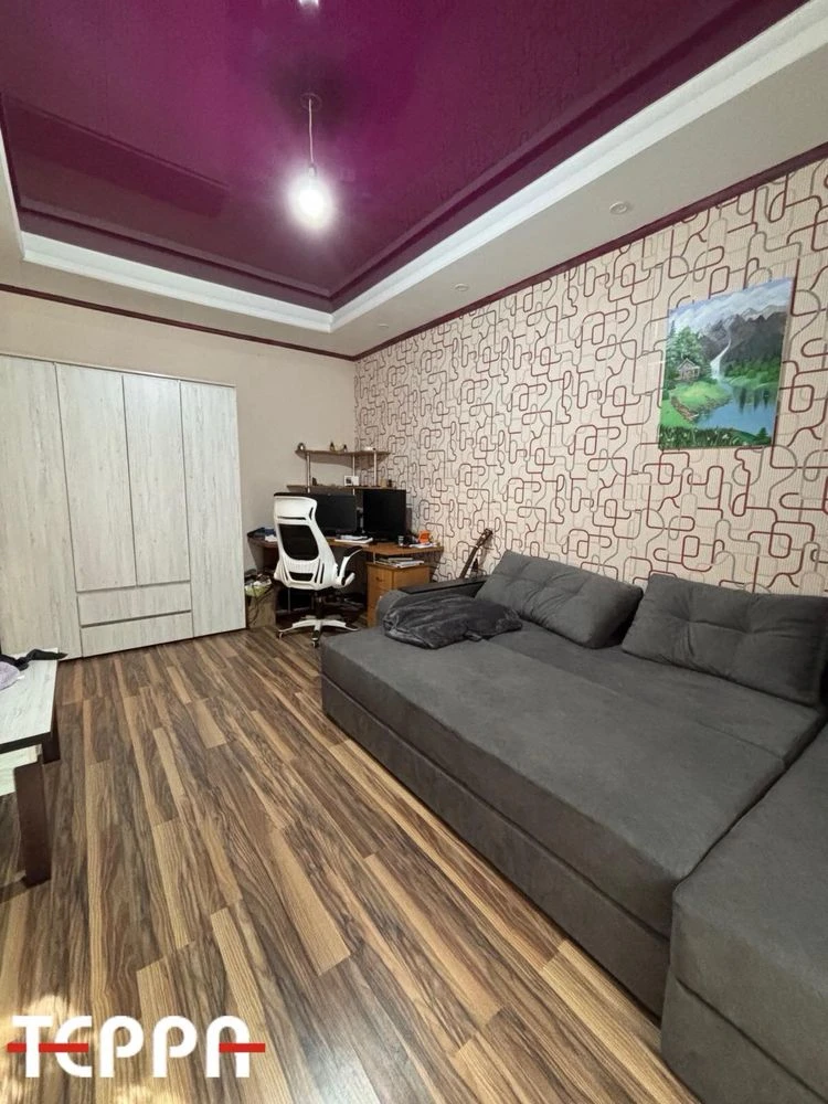 Sale of a 2-room apartment | Jabotinsky