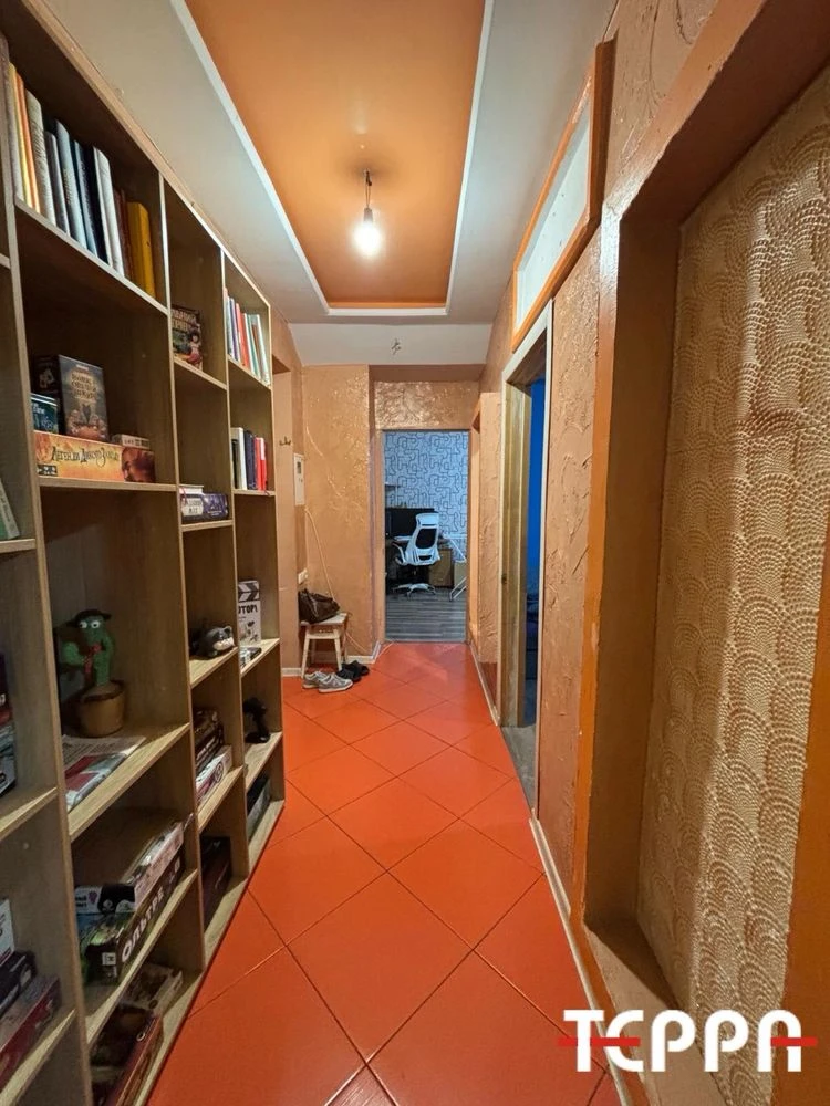 Sale of a 2-room apartment | Jabotinsky