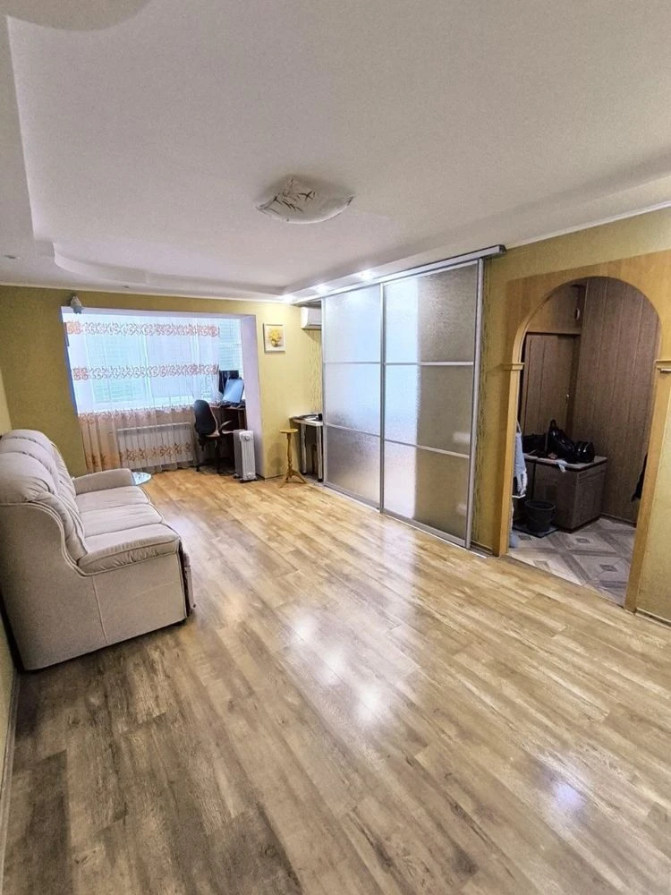 Продаж 1-х кімн, Інж Преображенського, площа 34 кв2, р-н 40