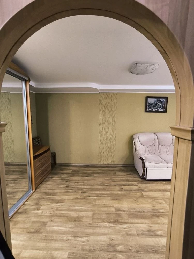 Продаж 1-х кімн, Інж Преображенського, площа 34 кв2, р-н 40
