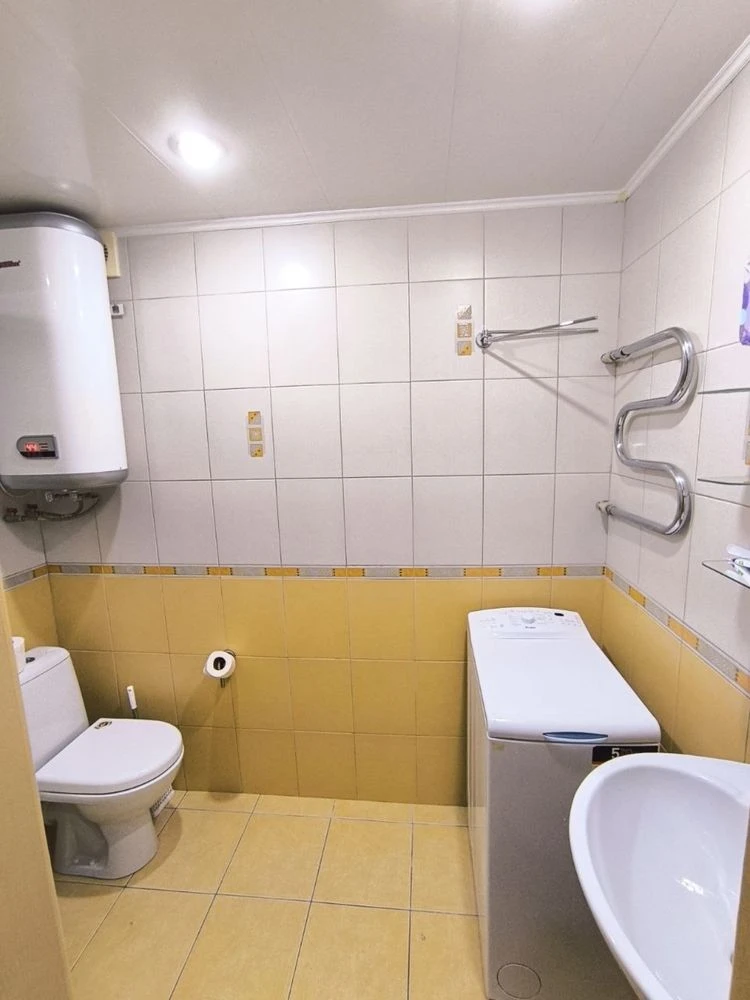 Продаж 1-х кімн, Інж Преображенського, площа 34 кв2, р-н 40
