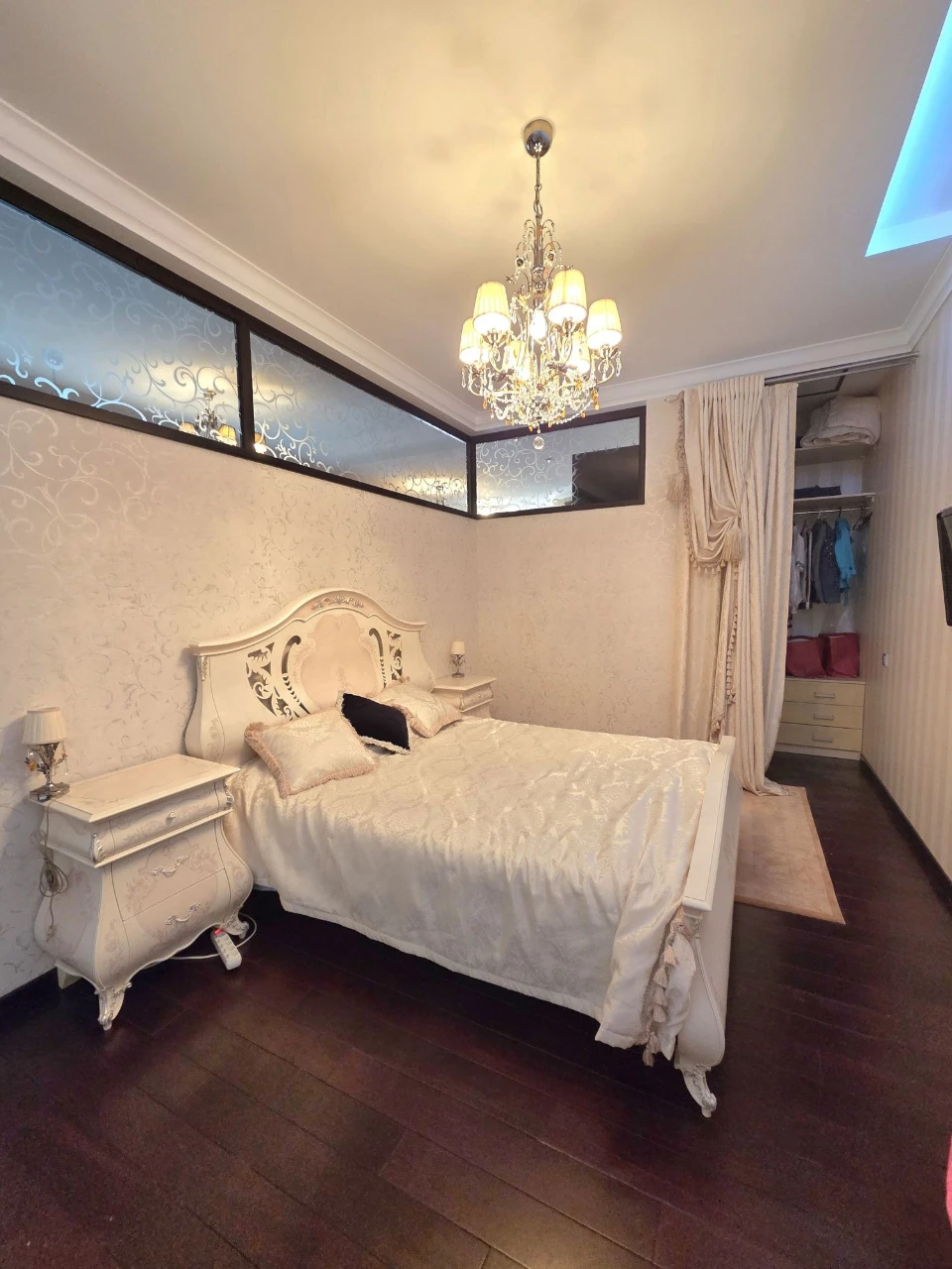 For Sale: 1-room apartment in the center, ЖК Ляпунова, Научная