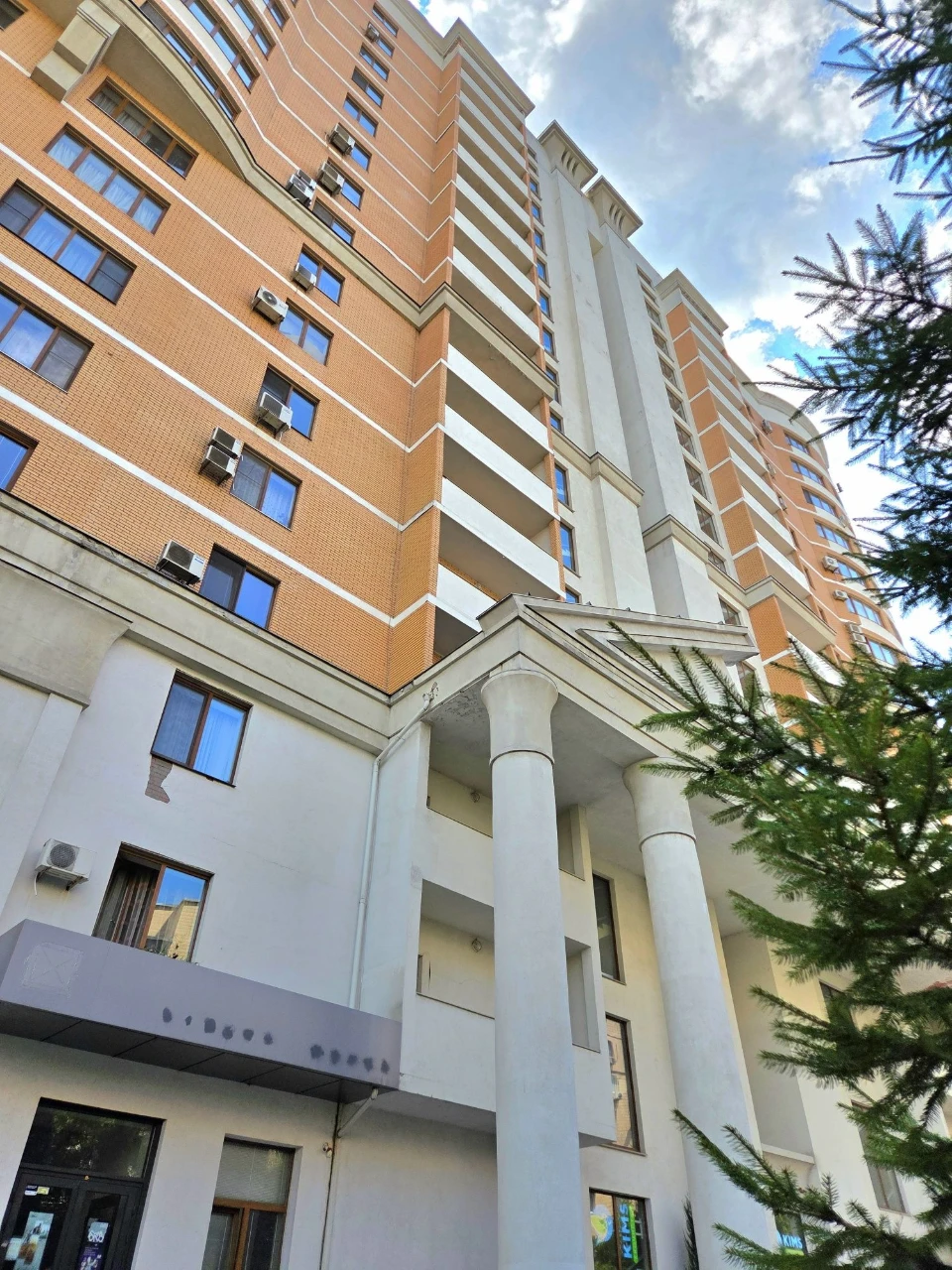 For Sale: 1-room apartment in the center, ЖК Ляпунова, Научная