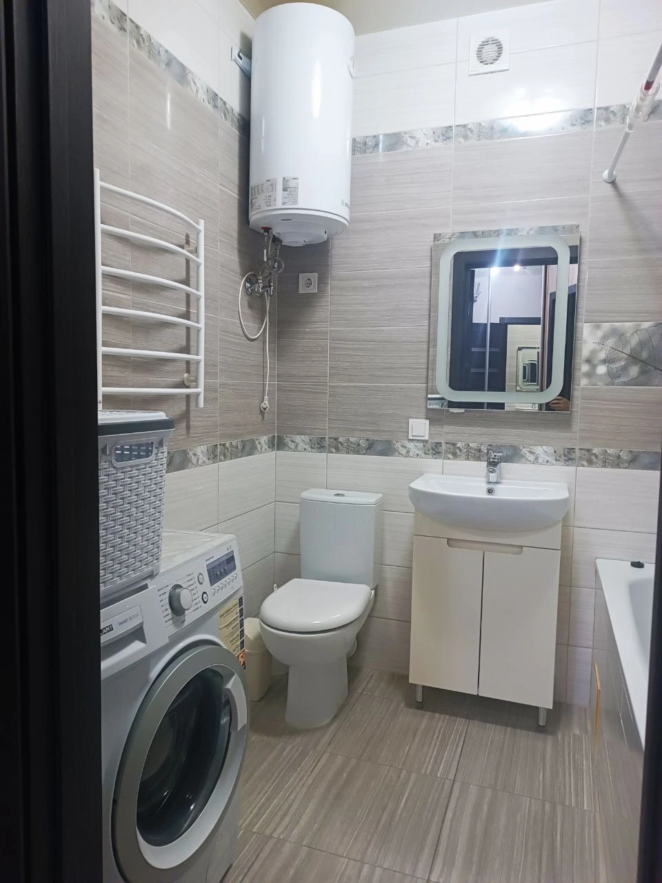 For Sale: New Building, Iskrinsky, Euro-renovation, Furniture, Appliances