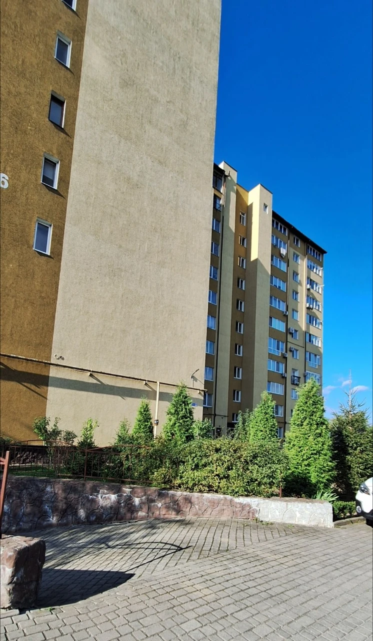 1-room apartment near Шевchenko Park