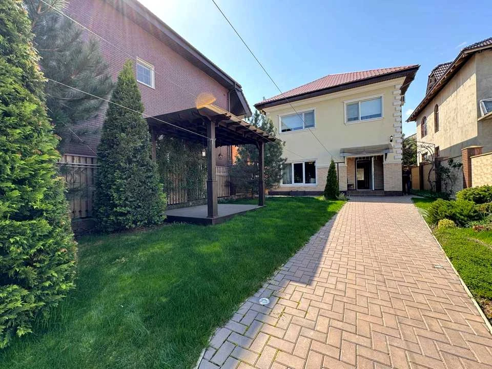 House. Odesa, Ovidiopolsk