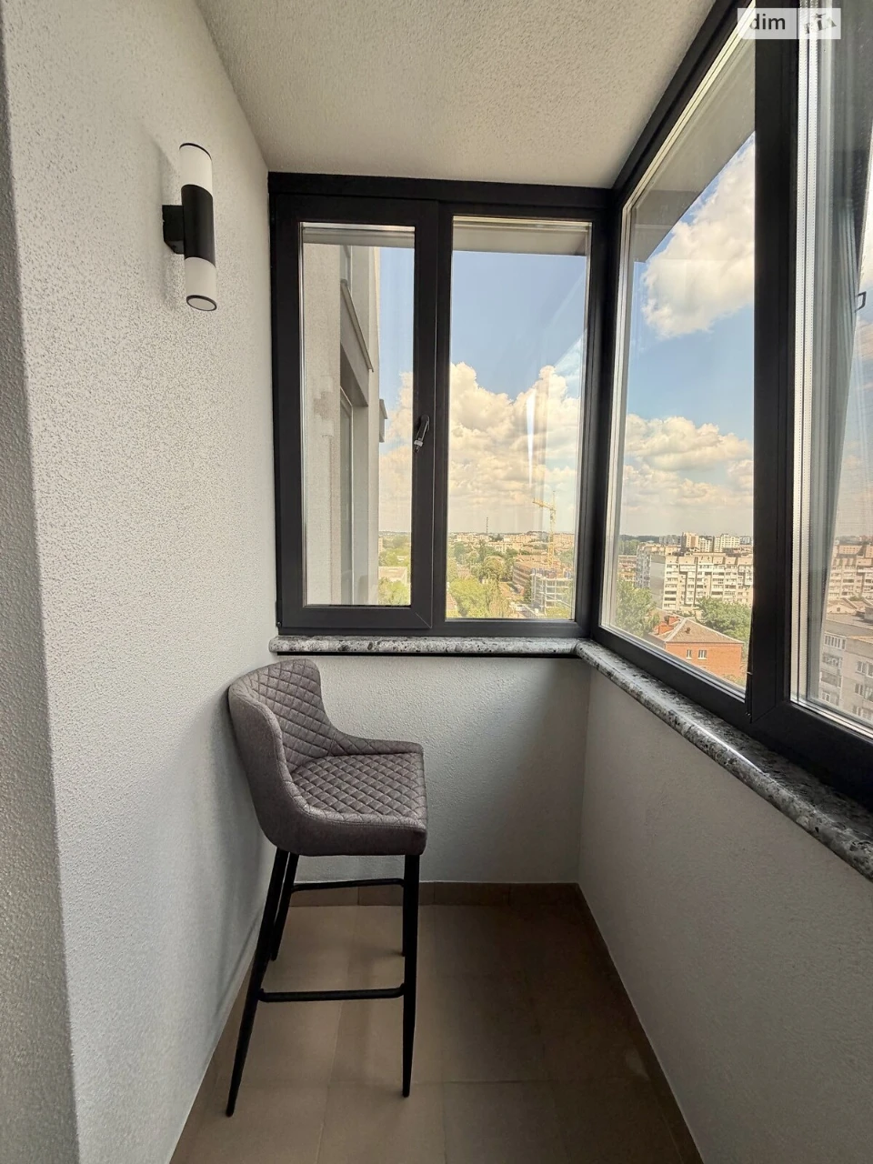 Long-Term Rental Apartment Near the Estate