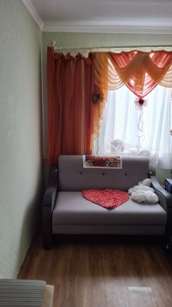 Продаётся  2 дома  12 Продольная.