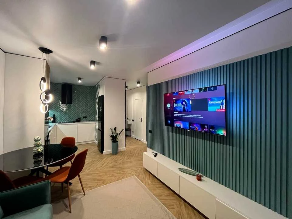 Apartment. Lviv, Kulparkivska Street