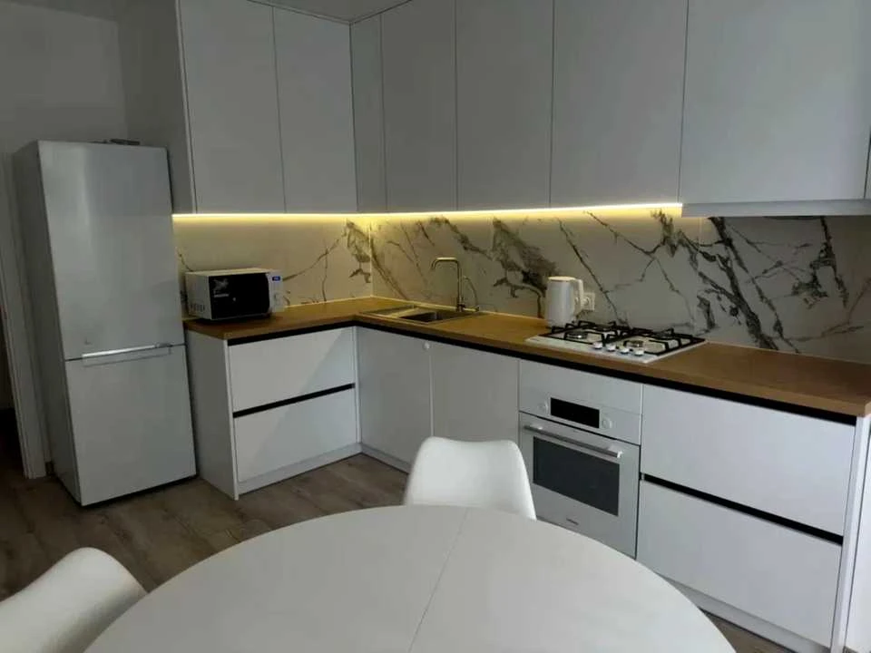 Apartment. Zalesnicha Street, Lviv