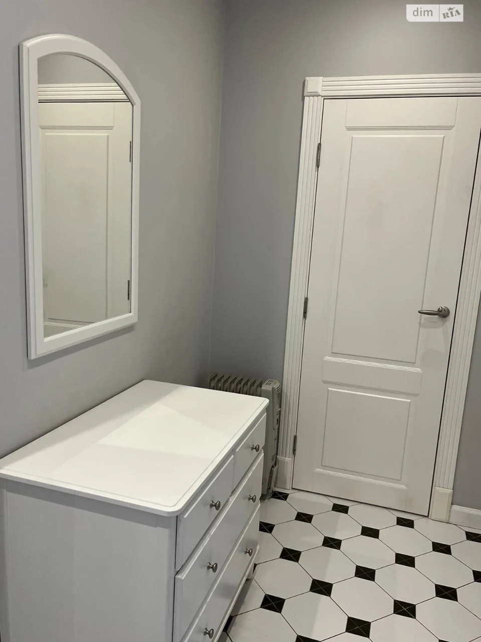 Long-Term Rental Apartment in Solomyanka