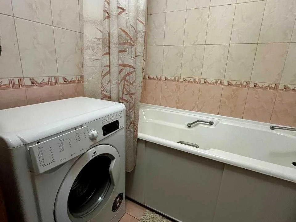 Apartment. Kyiv, Kostyantyna Danykivych Street.