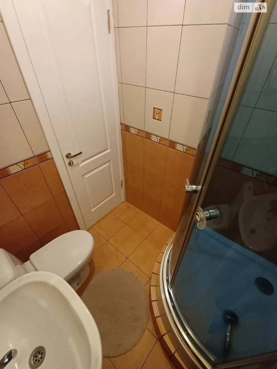 Long-Term Rental Apartment Near a Substation