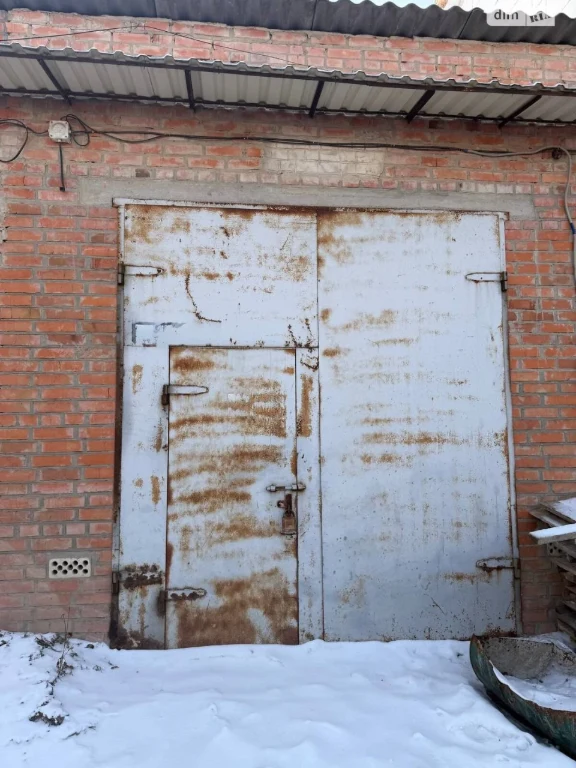For sale Place in a garage cooperative Kyivska
