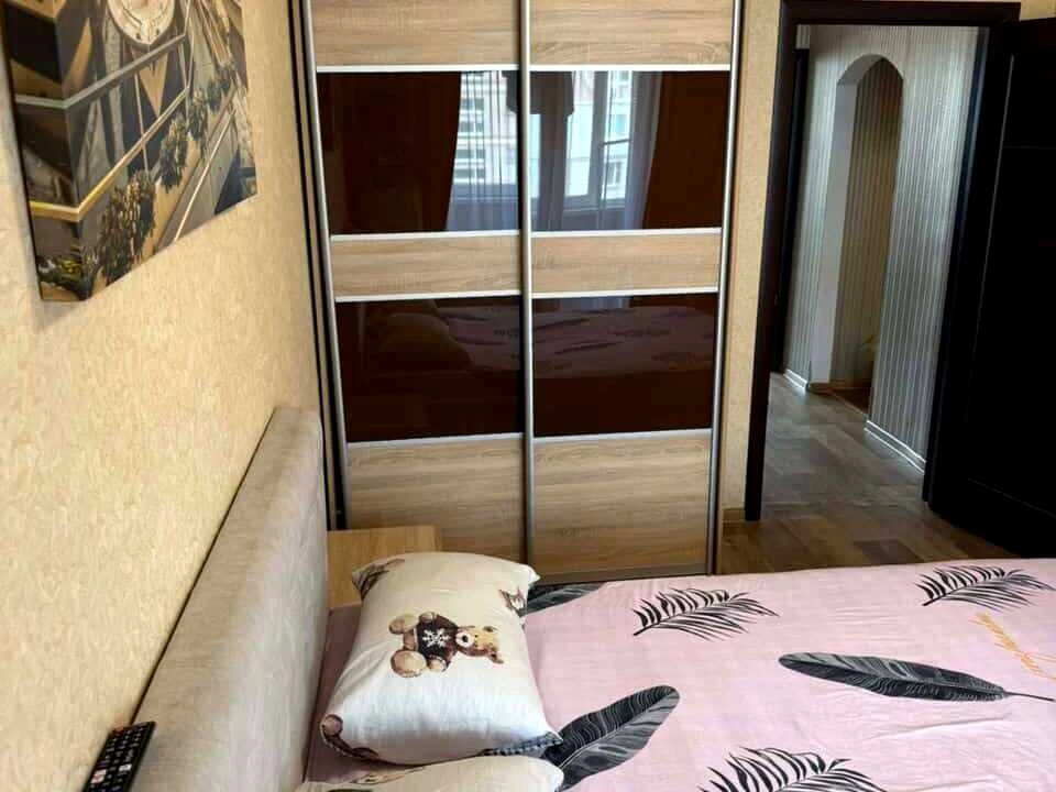 Apartment. Sumy, Heroiv Krut Street