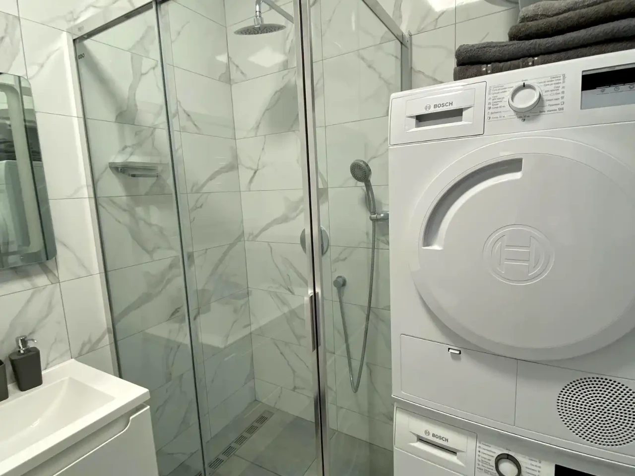 Rent 1-bedroom apartment 40 m² on 19/25 floor