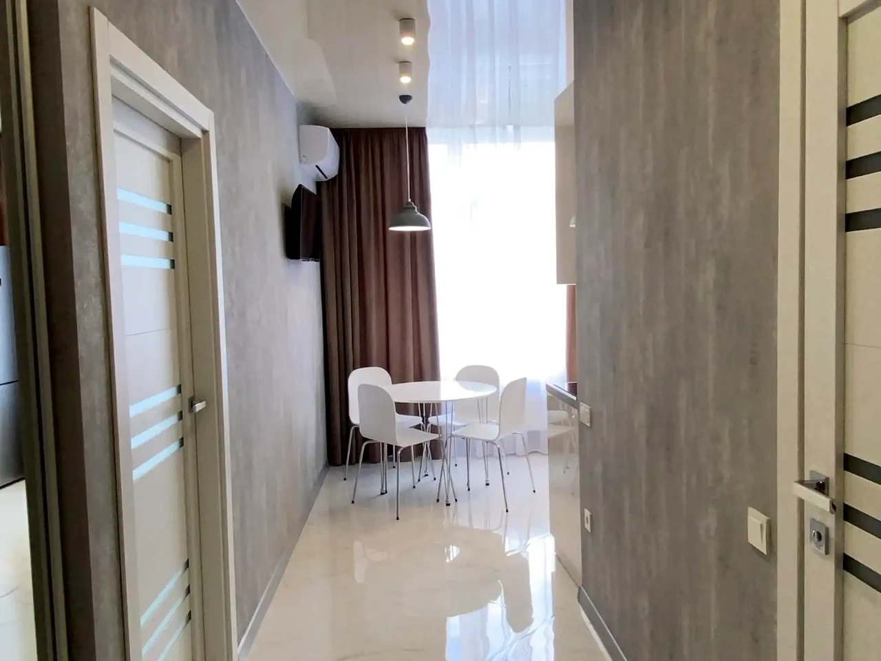 Rent 1-bedroom apartment 40 m² on 19/25 floor