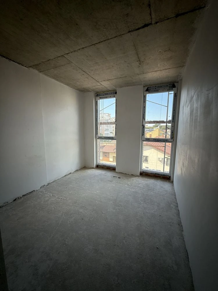 Sale of a three-room apartment in Ivano-Frankivsk. On Sełanska Street