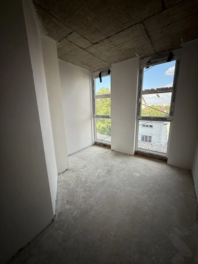 Sale of a three-room apartment in Ivano-Frankivsk. On Sełanska Street
