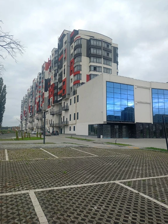 2к квартира Спорт сіті зданий будинок