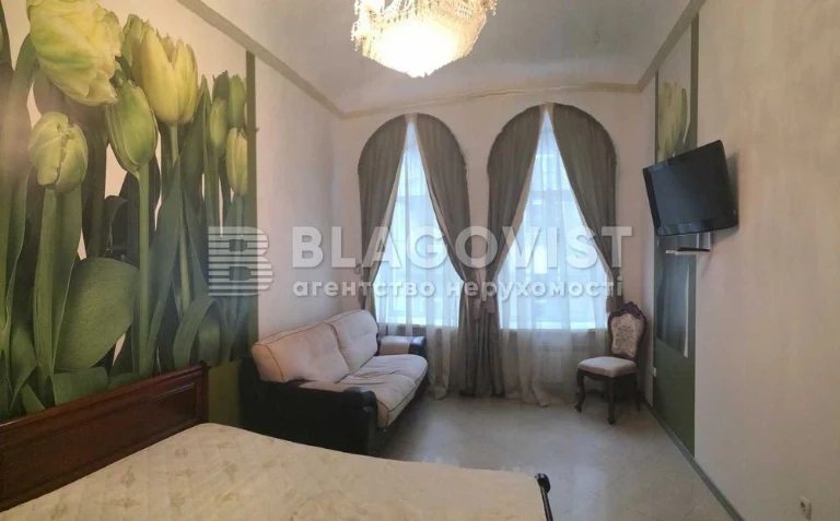 1 room Golden Gate, Reitarska St., Honchara Center