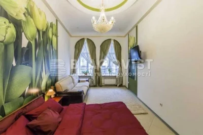 1 room Golden Gate, Reitarska St., Honchara Center