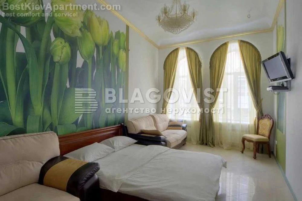 1 room Golden Gate, Reitarska St., Honchara Center