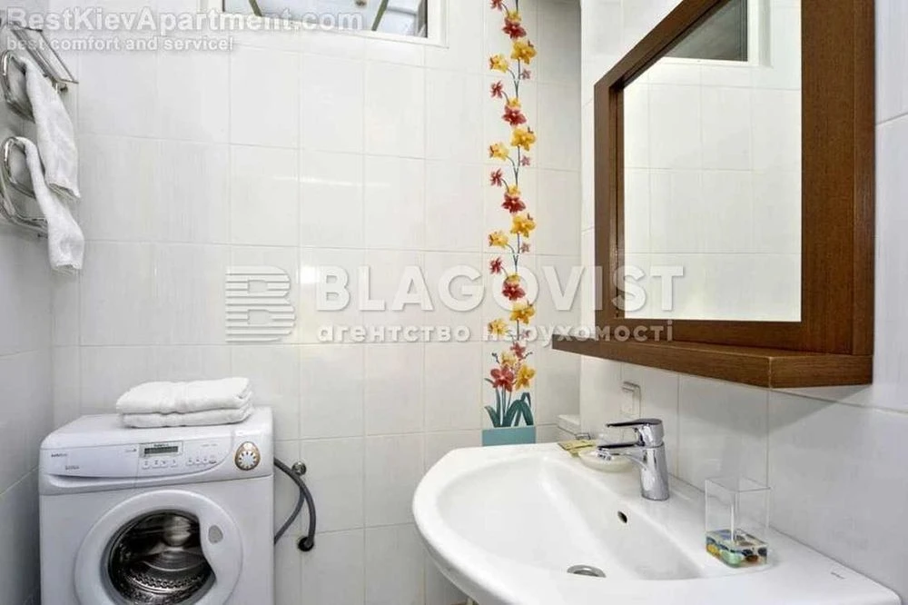 1 room Golden Gate, Reitarska St., Honchara Center