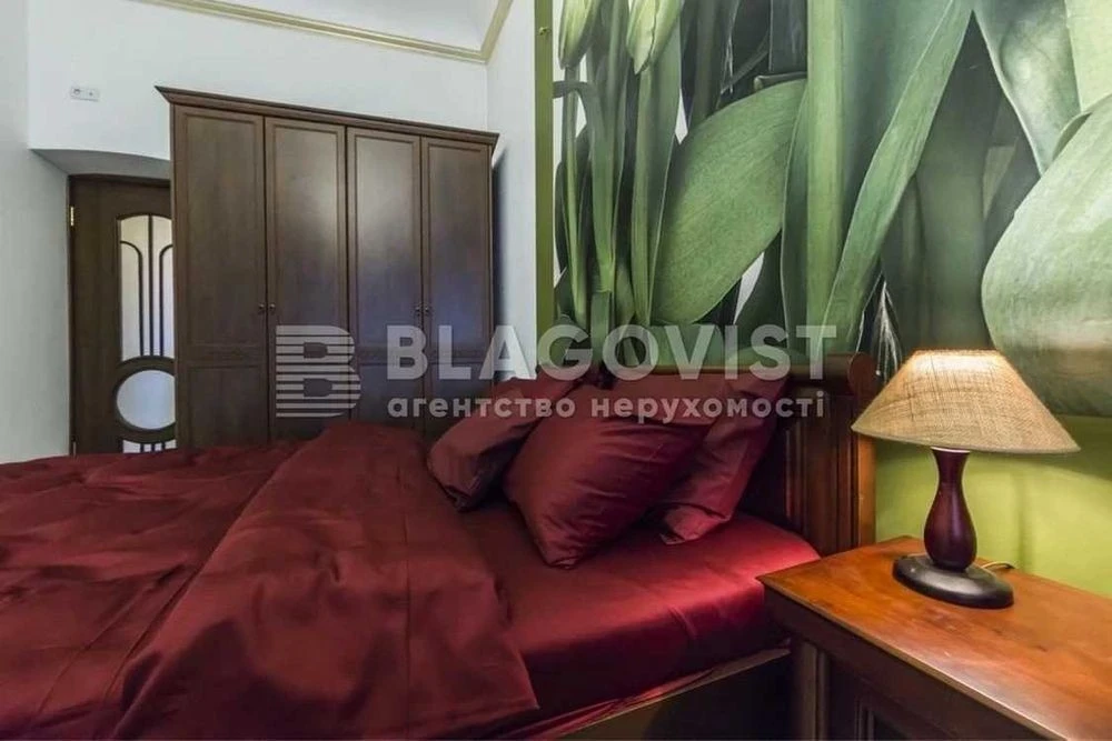 1 room Golden Gate, Reitarska St., Honchara Center