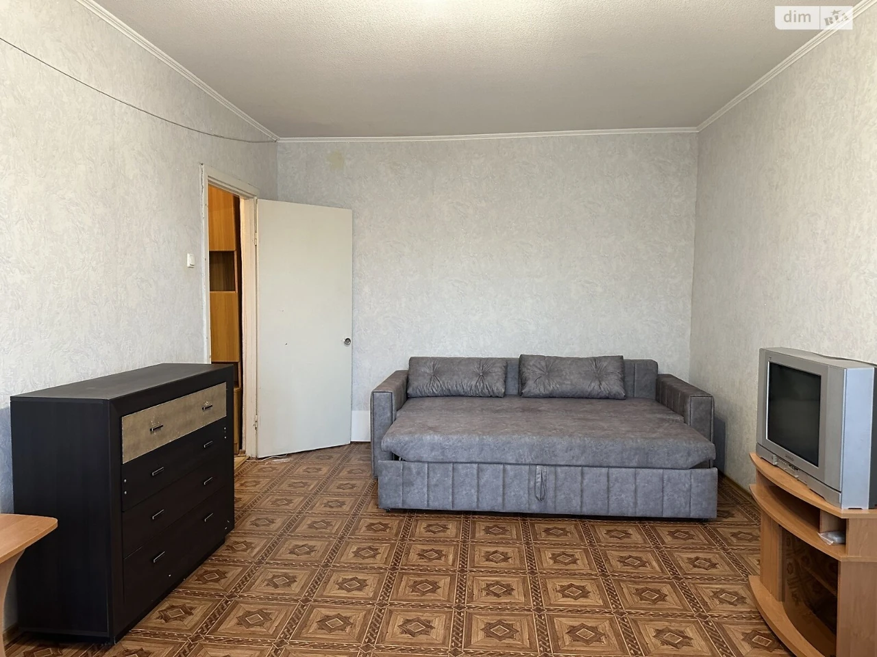 Long-Term Rental Apartment, Перемога-6