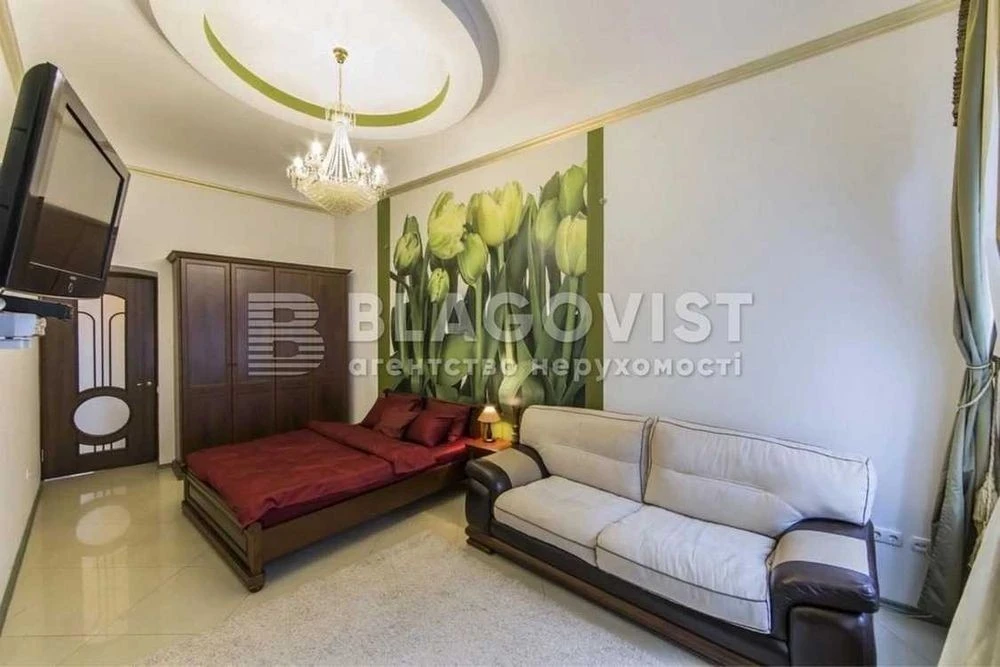 1 room Golden Gate, Reitarska St., Honchara Center