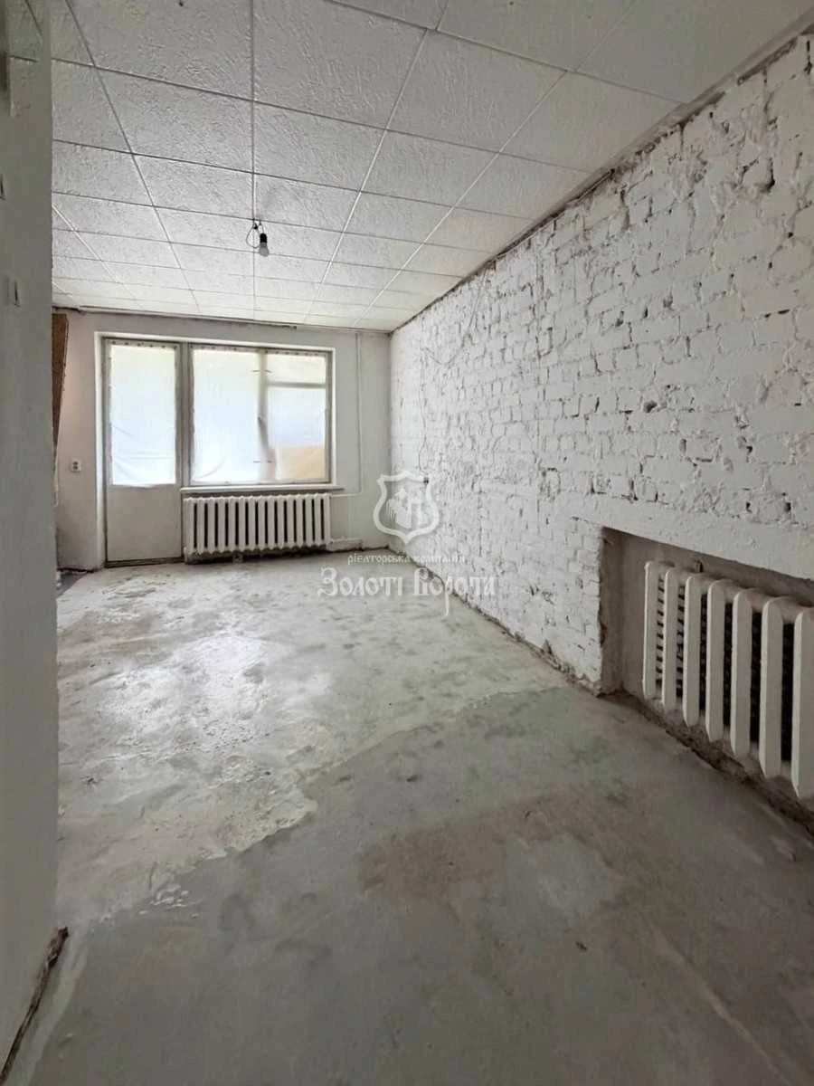 Apartment, 1 room. Residential condition. Pavlo Tychyna, 11A, Bereznyaky, D