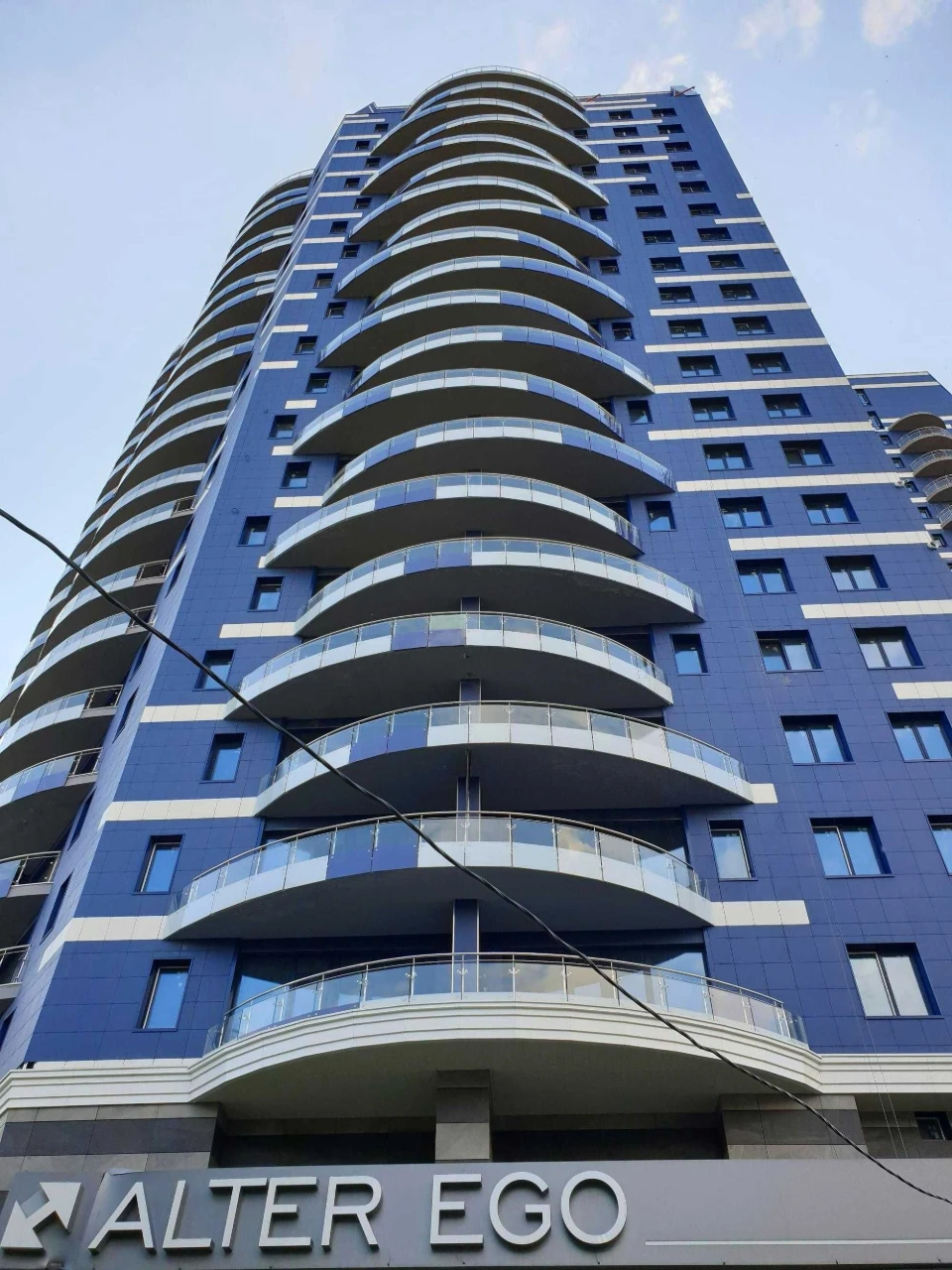 3-bedroom apartment 108.3 sq m, unfinished, in the Alter residential complex