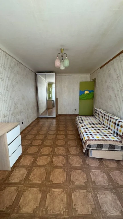 Продажа 2-комнатной квартиры, ул. Бориспольская 43, рядом с Червоный Хутир