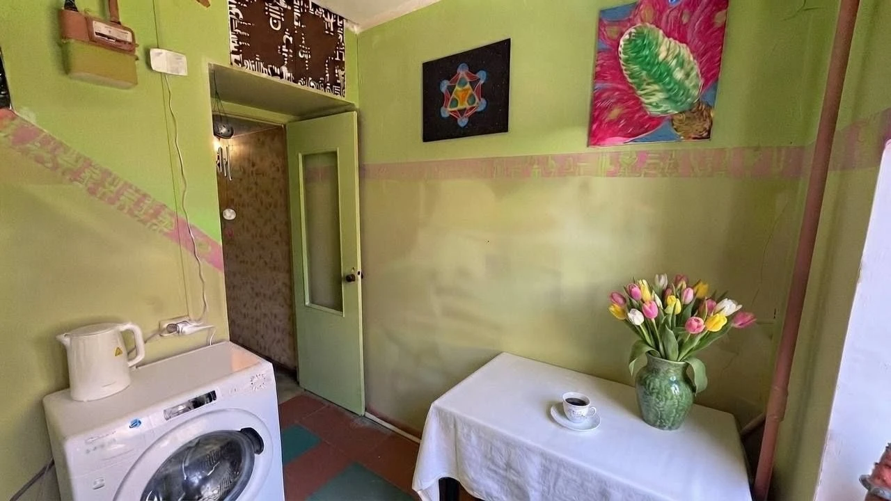Продажа 2-комнатной квартиры, ул. Бориспольская 43, рядом с Червоный Хутир