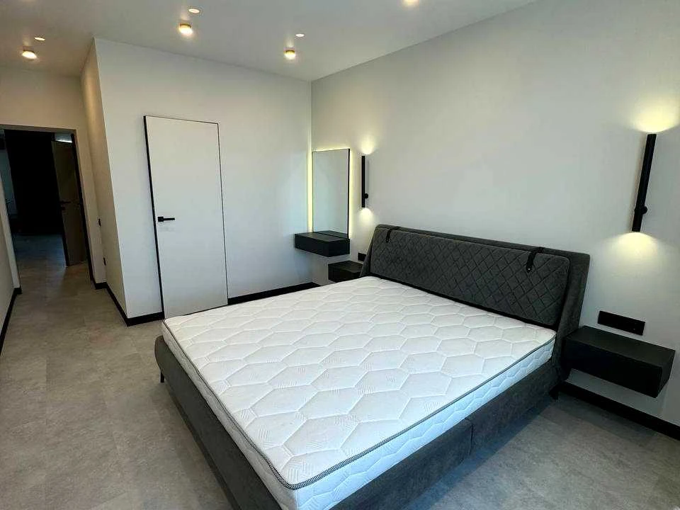 Apartment. Ivano-Frankivsk, Augustyna Voloshyna Street