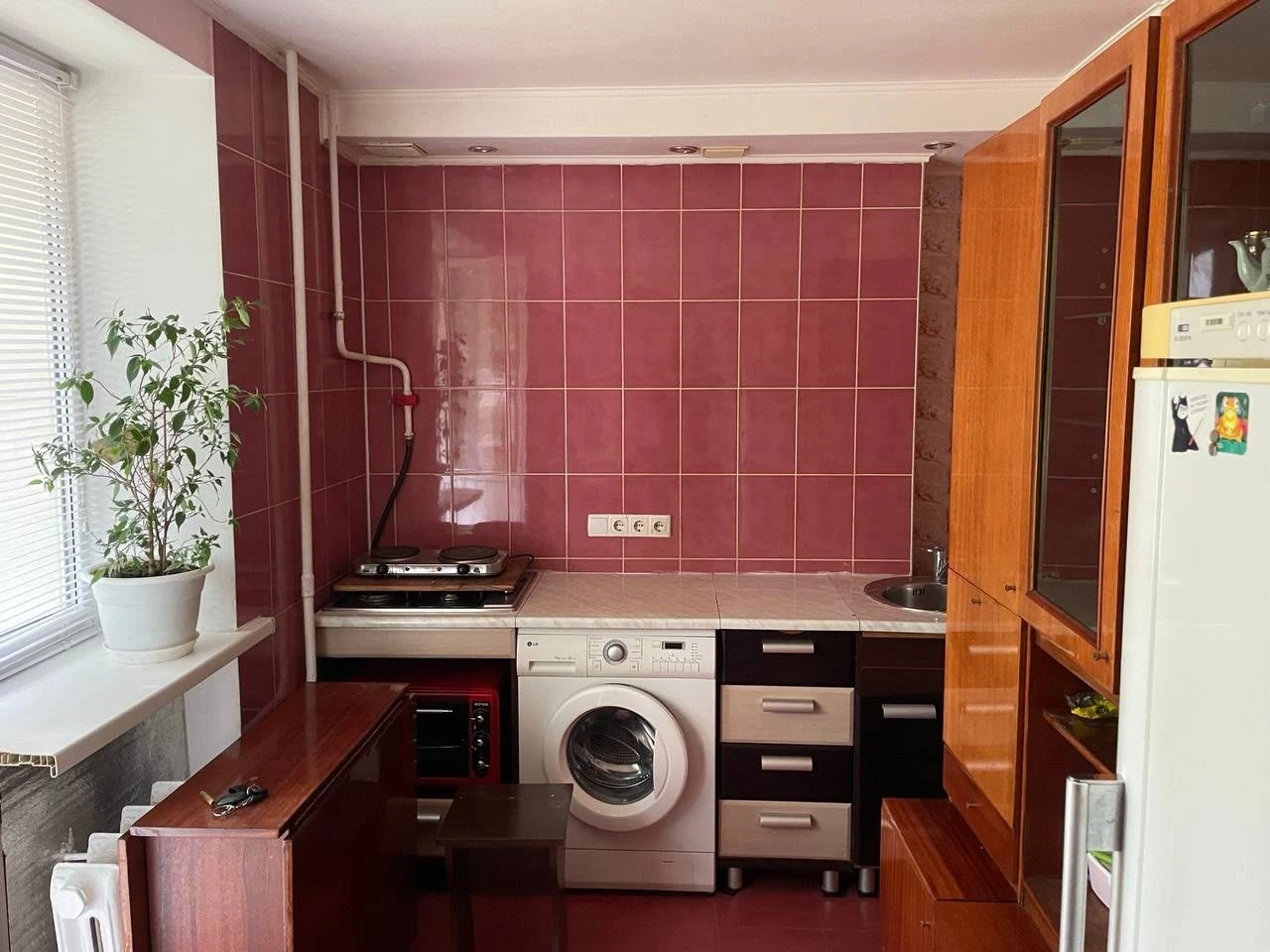 Продам 1 кімнатну квартиру в цегляному  будинку в гарному мі