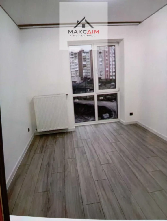 For Sale: Apartment in Ternopil, Stadnikova Street