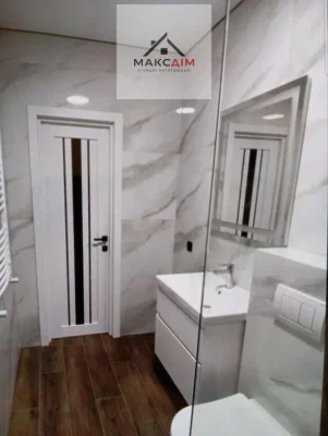For Sale: Apartment in Ternopil, Stadnikova Street