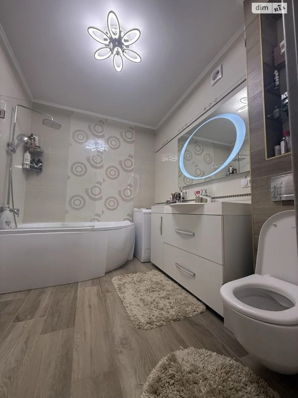 Long-Term Rental: Apartment near the Train Station