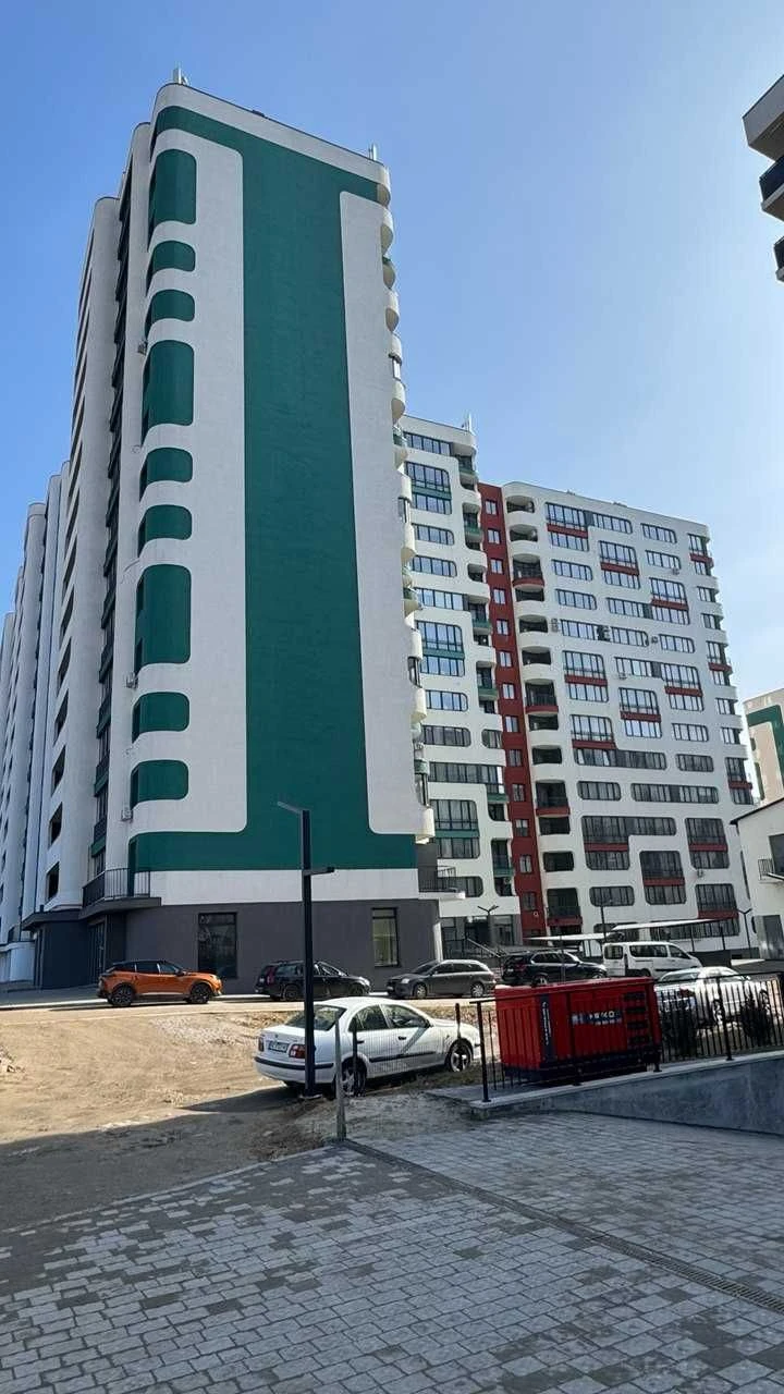 Sale of a 2-bedroom apartment, Truskavetska Street, Galzhitlobud